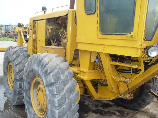 Hot sale Used Tractor Cater CAT 140G Used Machine Motor Graders in good condition - ماكينة تسوية: صورة 4 Hot sale Used Tractor Cater CAT 140G Used Machine Motor Graders in good condition - ماكينة تسوية: صورة 4
