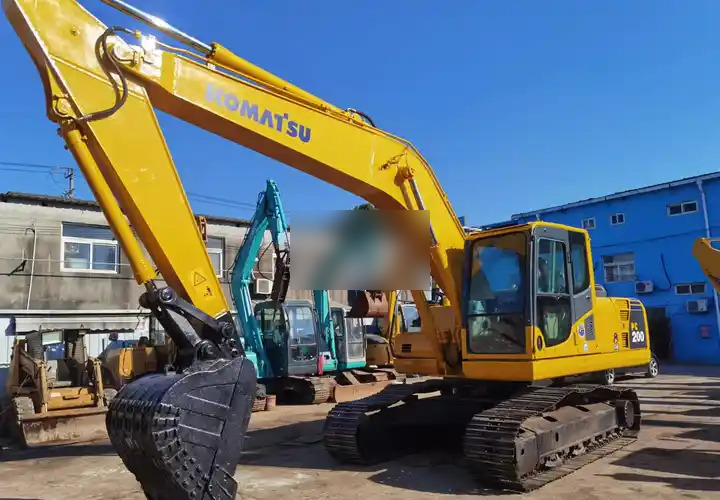 New Arrival Second Hand Pc200-8 Komatsu 20 Ton Crawler Excavator Komatsu Pc 200-8 Used Komatsu Pc 200 Excavator For Sale - حفّار: صورة 2 New Arrival Second Hand Pc200-8 Komatsu 20 Ton Crawler Excavator Komatsu Pc 200-8 Used Komatsu Pc 200 Excavator For Sale - حفّار: صورة 2