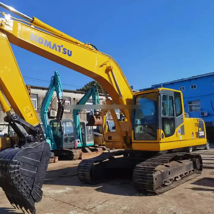 Original Design Pc200-8 Komatsu Used Excavator For Sale In Good Condition Original Paint 20 Ton Low Working Hours Factory Price - حفّار: صورة 1 Original Design Pc200-8 Komatsu Used Excavator For Sale In Good Condition Original Paint 20 Ton Low Working Hours Factory Price - حفّار: صورة 1