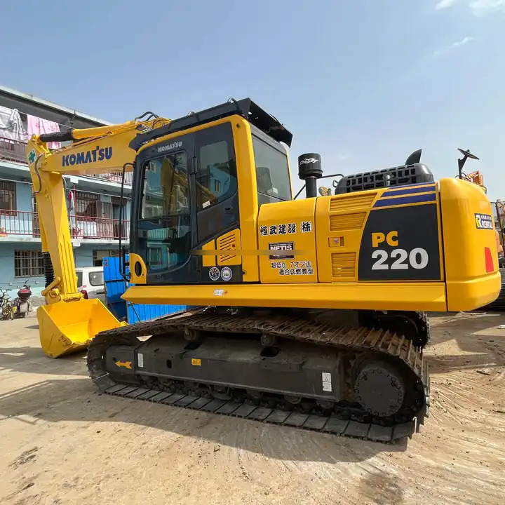 Original Japan Komatsu PC220 used excavator for sale/second hand komatsu excavator PC200-8 PC220-8 - حفار زاحف: صورة 1 Original Japan Komatsu PC220 used excavator for sale/second hand komatsu excavator PC200-8 PC220-8 - حفار زاحف: صورة 1
