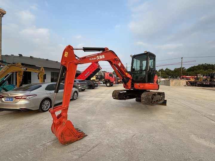 Original Japan Used Kubota KX155 Excavator 6 Ton Kubota KX161 155 165 Mini Digger Small Second Hand Swing Boom Excavator - حفار زاحف: صورة 2 Original Japan Used Kubota KX155 Excavator 6 Ton Kubota KX161 155 165 Mini Digger Small Second Hand Swing Boom Excavator - حفار زاحف: صورة 2