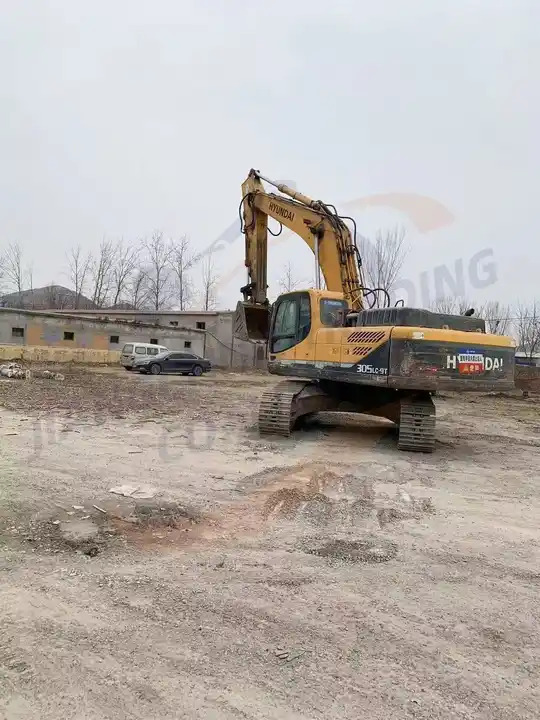 Original Korea Used Excavator Hyundai 305lc-9t In Stock 90%new Second Hand Hyundai 305lc-9t Digger In Good Condition on sale - حفار زاحف: صورة 2 Original Korea Used Excavator Hyundai 305lc-9t In Stock 90%new Second Hand Hyundai 305lc-9t Digger In Good Condition on sale - حفار زاحف: صورة 2