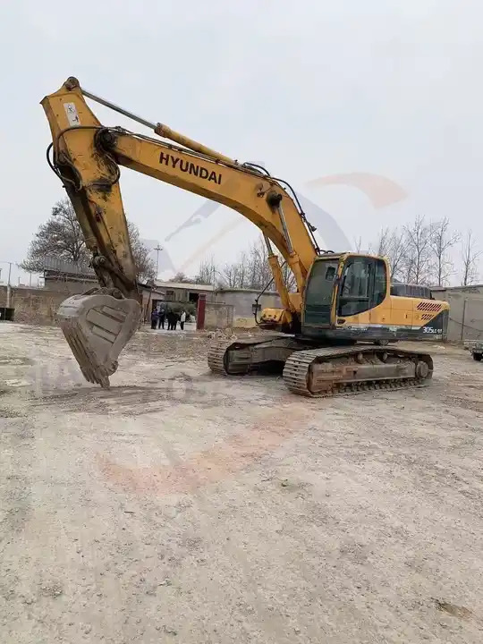 Original Korea Used Excavator Hyundai 305lc-9t In Stock 90%new Second Hand Hyundai 305lc-9t Digger In Good Condition on sale - حفار زاحف: صورة 5 Original Korea Used Excavator Hyundai 305lc-9t In Stock 90%new Second Hand Hyundai 305lc-9t Digger In Good Condition on sale - حفار زاحف: صورة 5