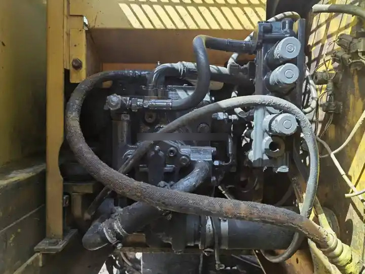 Original Well-Maintained Komatsu PC120-6 Used Excavator for Sale - حفار زاحف: صورة 4 Original Well-Maintained Komatsu PC120-6 Used Excavator for Sale - حفار زاحف: صورة 4