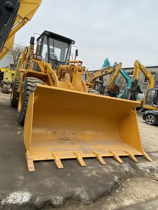 Second hand LiuGong wheel loader LG856 ,good condition chinese loader 856 wheel loader ,Liu gong Wheel Loader 856 Earth-moving - اللودر بعجل: صورة 4 Second hand LiuGong wheel loader LG856 ,good condition chinese loader 856 wheel loader ,Liu gong Wheel Loader 856 Earth-moving - اللودر بعجل: صورة 4