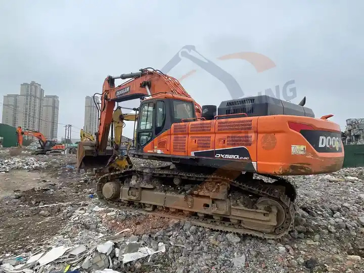 USED KOREA BRAND DOOSAN EXCAVATOR DX520LC DX520LC-9 C HYDRAULIC BIG DIGGER GOOD CONDITION FOR SALE - حفّار: صورة 2 USED KOREA BRAND DOOSAN EXCAVATOR DX520LC DX520LC-9 C HYDRAULIC BIG DIGGER GOOD CONDITION FOR SALE - حفّار: صورة 2