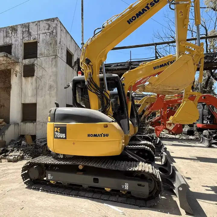 Used Komatsu PC 78 with Good Condition in Shanghai - حفّار: صورة 1 Used Komatsu PC 78 with Good Condition in Shanghai - حفّار: صورة 1