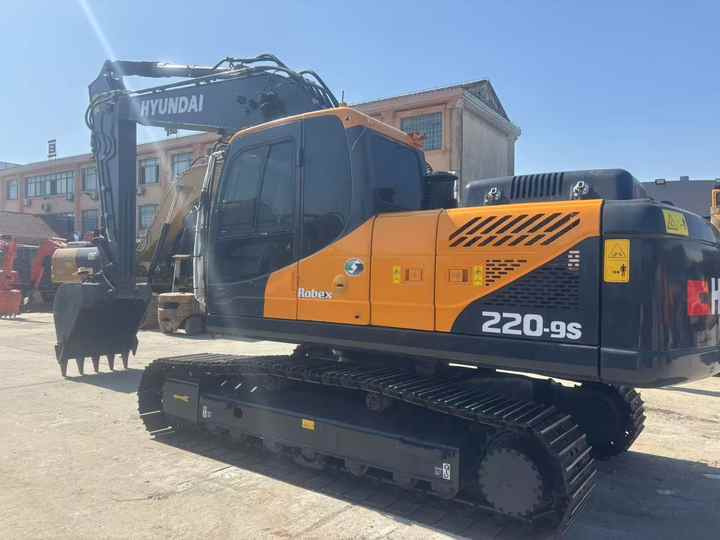 حفّار Used Korea Hyundai 220LC-9 22TON of Excavators in Good Condition Low Price Second-hand: صورة 6
