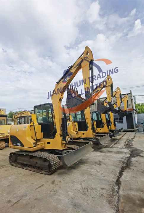 Nice price Used Cat 306d 6t Used Excavator,Cat 306d 306E Hydraulic Crawler Catpillar Excavator - حفار زاحف: صورة 2 Nice price Used Cat 306d 6t Used Excavator,Cat 306d 306E Hydraulic Crawler Catpillar Excavator - حفار زاحف: صورة 2