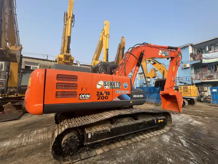 Original Japan cheap used hitachi zaxis 200 zx200-3g crawler excavator Weight 20 ton Construction on Sale - حفار زاحف: صورة 3 Original Japan cheap used hitachi zaxis 200 zx200-3g crawler excavator Weight 20 ton Construction on Sale - حفار زاحف: صورة 3