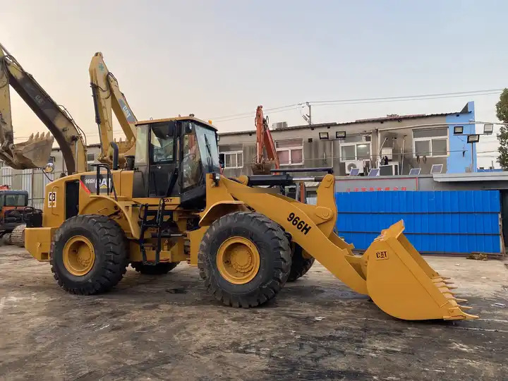 Second hand construction machinery used cat wheel loader used CAT 966H second hand wheel loader - اللودر بعجل: صورة 5 Second hand construction machinery used cat wheel loader used CAT 966H second hand wheel loader - اللودر بعجل: صورة 5