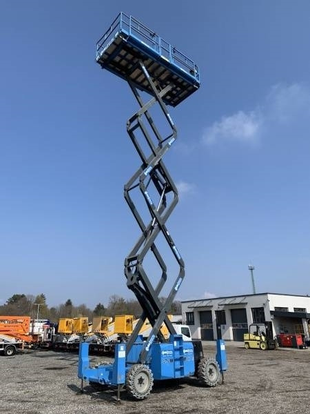 مرفاع مقصي ATN CX15 - 15m, 4x4, diesel: صورة 14