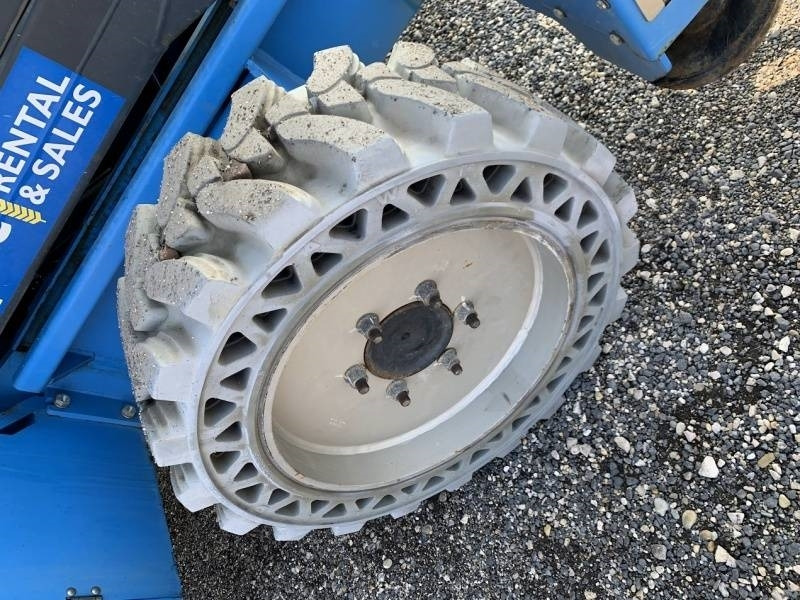 مرفاع مقصي ATN CX15 - 15m, 4x4, diesel: صورة 10