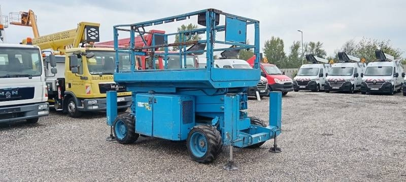 Genie GS-2669 - 10 m, 4x4, diesel - مرفاع مقصي: صورة 1 Genie GS-2669 - 10 m, 4x4, diesel - مرفاع مقصي: صورة 1