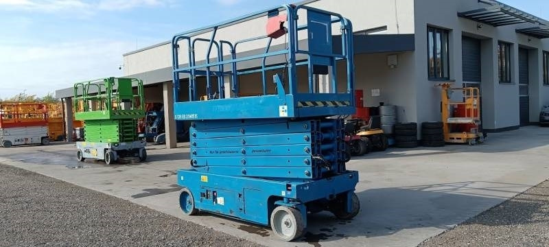 مرفاع مقصي Genie GS4047 - 13,7m - electric: صورة 6