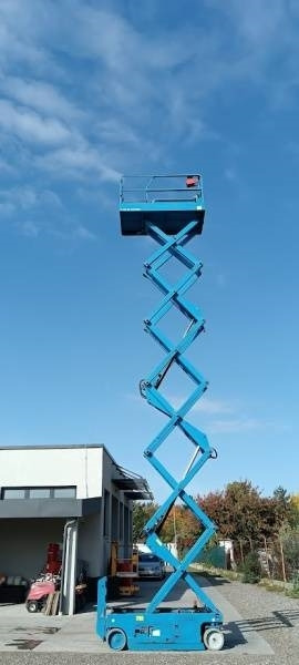 مرفاع مقصي Genie GS4047 - 13,7m - electric: صورة 9