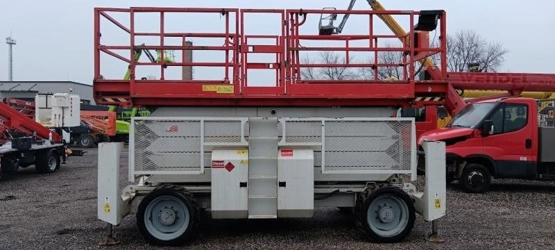 Genie GS5390 - 18m - 4x4 - Diesel - مرفاع مقصي: صورة 5 Genie GS5390 - 18m - 4x4 - Diesel - مرفاع مقصي: صورة 5