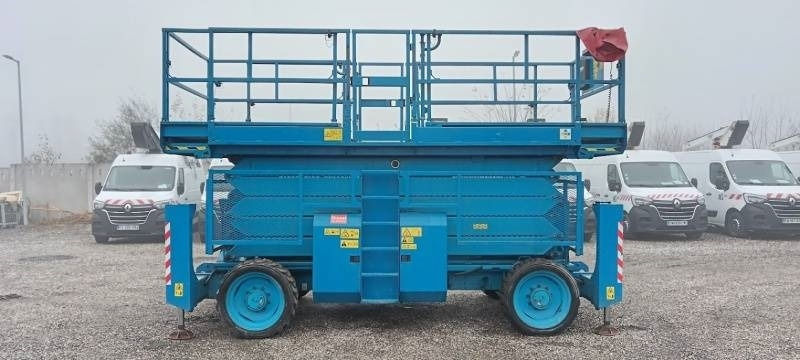 Genie GS5390 - 18m - 4x4 - Diesel - مرفاع مقصي: صورة 4 Genie GS5390 - 18m - 4x4 - Diesel - مرفاع مقصي: صورة 4