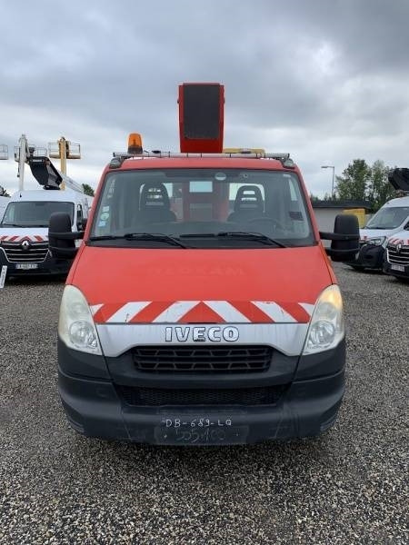 Iveco Daily GSR E179T - 17,1m - 200 kg - منصة محمولة مثبتة على الشاحنة: صورة 3 Iveco Daily GSR E179T - 17,1m - 200 kg - منصة محمولة مثبتة على الشاحنة: صورة 3
