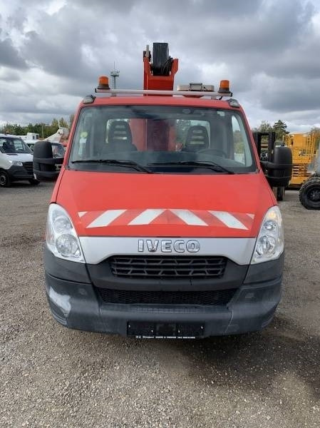 Iveco Daily Isoli PT165 - 16,5 m  - منصة محمولة مثبتة على الشاحنة: صورة 3 Iveco Daily Isoli PT165 - 16,5 m  - منصة محمولة مثبتة على الشاحنة: صورة 3