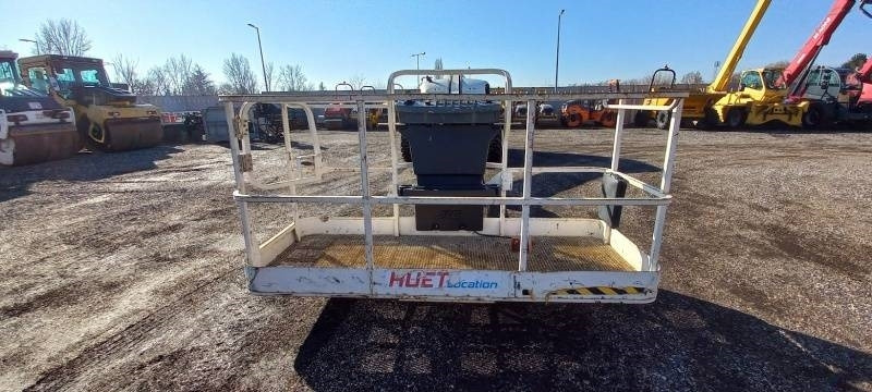 JLG 460SJ - 16,09 m, 230 kg, 4x4 - مرفاع مفصلي: صورة 3 JLG 460SJ - 16,09 m, 230 kg, 4x4 - مرفاع مفصلي: صورة 3