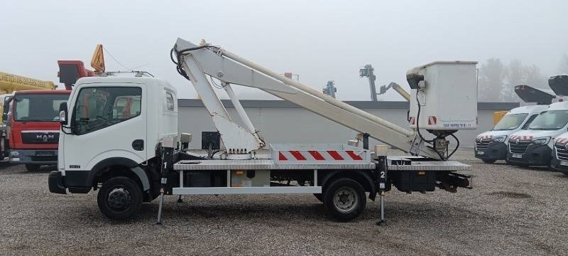 Nissan Cabstar Multitel 160 ALU DS - 16m - منصة محمولة مثبتة على الشاحنة: صورة 5 Nissan Cabstar Multitel 160 ALU DS - 16m - منصة محمولة مثبتة على الشاحنة: صورة 5
