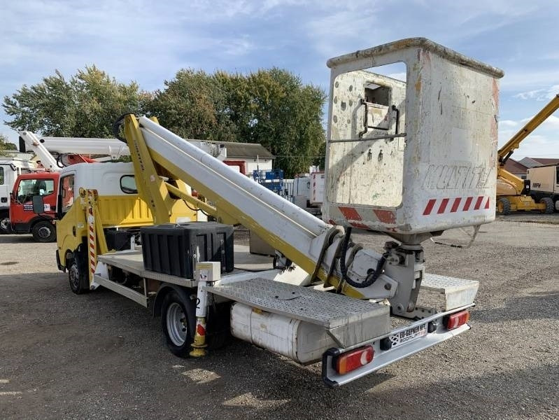 منصة محمولة مثبتة على الشاحنة Nissan Cabstar Multitel MT222 - 22m, 200kg: صورة 8