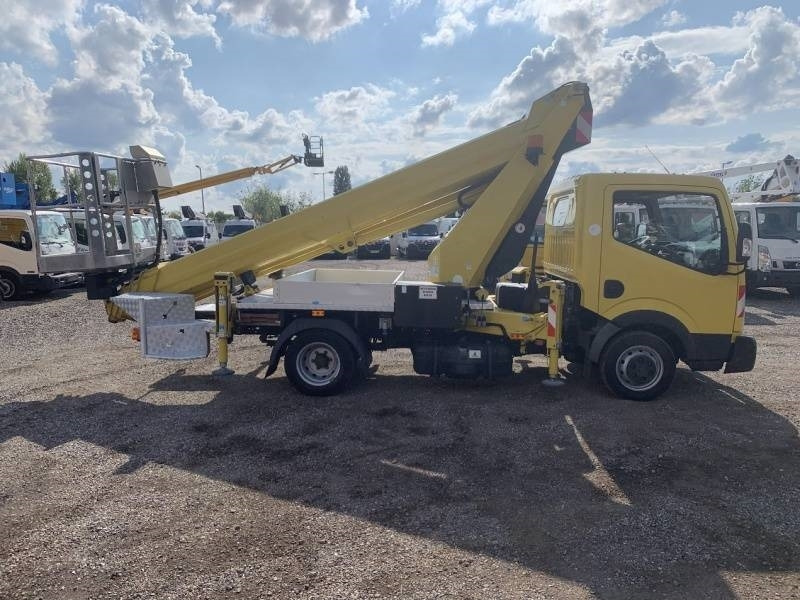 Nissan Cabstar Ruthmann TB270 - 27m - 225 kg - منصة محمولة مثبتة على الشاحنة: صورة 4 Nissan Cabstar Ruthmann TB270 - 27m - 225 kg - منصة محمولة مثبتة على الشاحنة: صورة 4