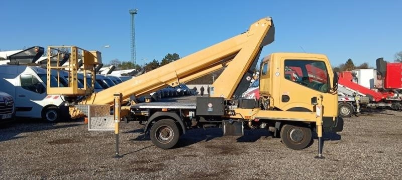 Nissan Cabstar Ruthmann TB270 - 27m - 230 kg - منصة محمولة مثبتة على الشاحنة: صورة 4 Nissan Cabstar Ruthmann TB270 - 27m - 230 kg - منصة محمولة مثبتة على الشاحنة: صورة 4
