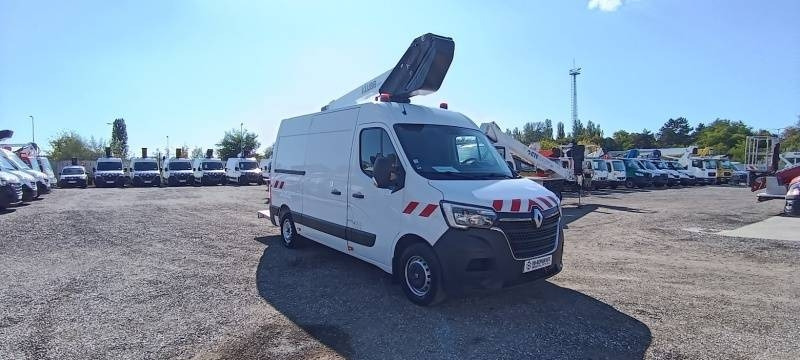 Renault Master Klubb KL32 - 12,5 m, 120 kg - منصة محمولة مثبتة على الشاحنة: صورة 1 Renault Master Klubb KL32 - 12,5 m, 120 kg - منصة محمولة مثبتة على الشاحنة: صورة 1