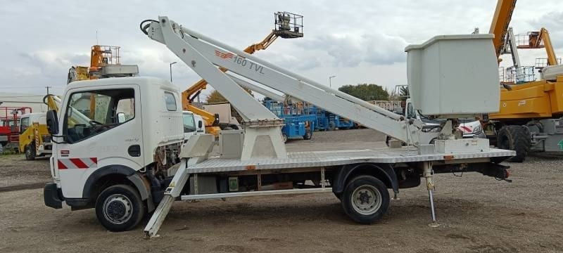Renault Maxity Comilev EN160TVL - 16,5m, 200kg - منصة محمولة مثبتة على الشاحنة: صورة 5 Renault Maxity Comilev EN160TVL - 16,5m, 200kg - منصة محمولة مثبتة على الشاحنة: صورة 5