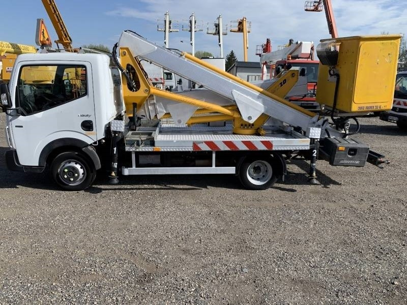 Renault Maxity Multitel MX200 - 20 m - منصة محمولة مثبتة على الشاحنة: صورة 5 Renault Maxity Multitel MX200 - 20 m - منصة محمولة مثبتة على الشاحنة: صورة 5