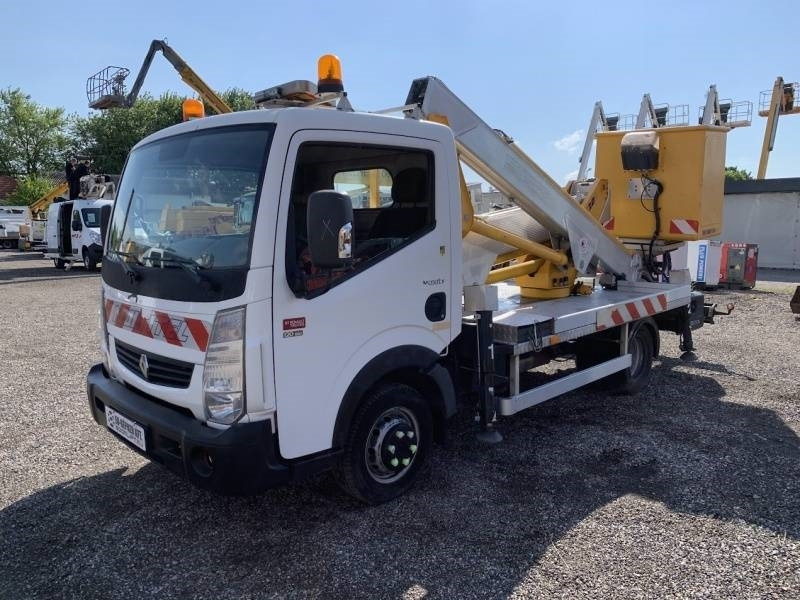 Renault Maxity Multitel MX200 - 20 m - منصة محمولة مثبتة على الشاحنة: صورة 2 Renault Maxity Multitel MX200 - 20 m - منصة محمولة مثبتة على الشاحنة: صورة 2
