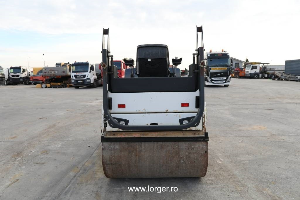Bomag BW 138 AD-5 - رَصَّاص الطرق: صورة 4 Bomag BW 138 AD-5 - رَصَّاص الطرق: صورة 4