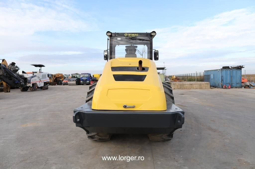 Bomag BW 219 D H-5 - ضاغطة التربة: صورة 4 Bomag BW 219 D H-5 - ضاغطة التربة: صورة 4