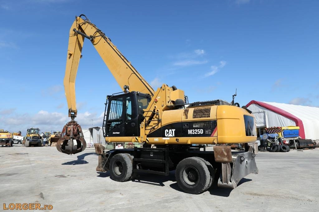 CAT M 325 D MH - آلة التعامل مع النفايات: صورة 2 CAT M 325 D MH - آلة التعامل مع النفايات: صورة 2