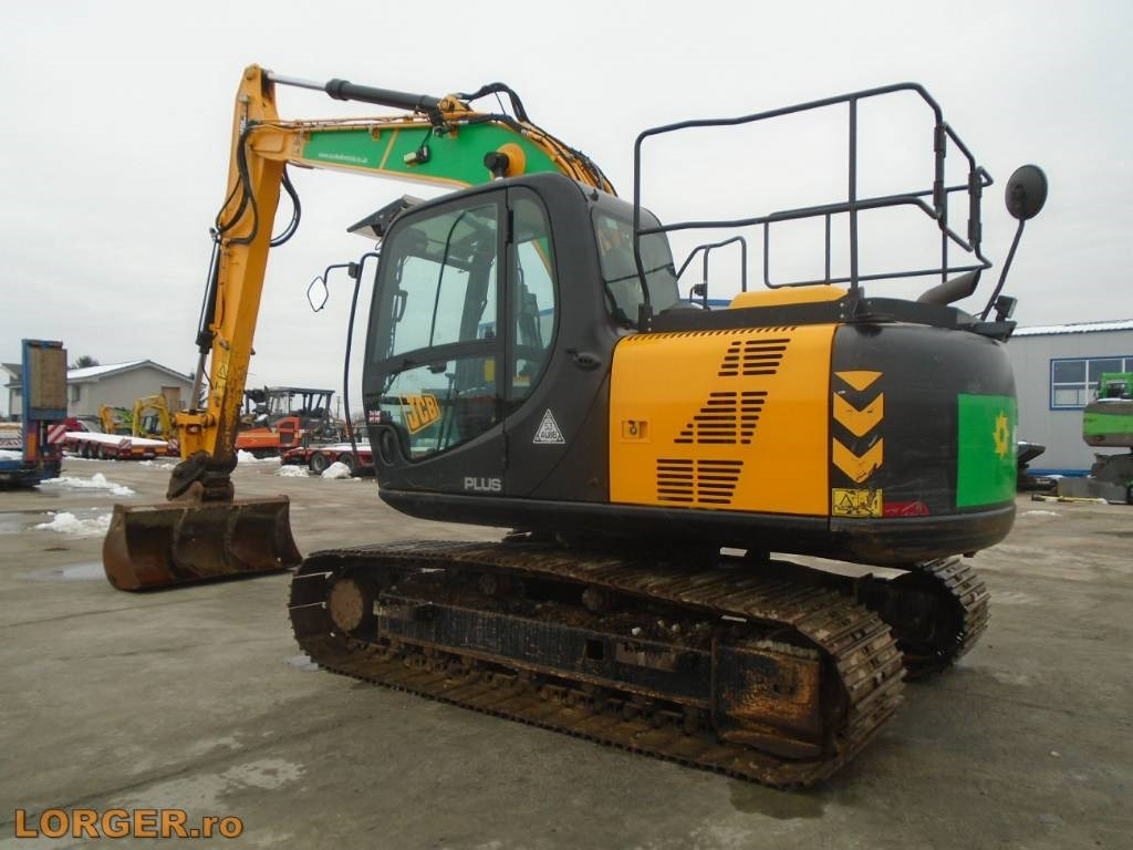 JCB JS 131 LC - حفار زاحف: صورة 2 JCB JS 131 LC - حفار زاحف: صورة 2