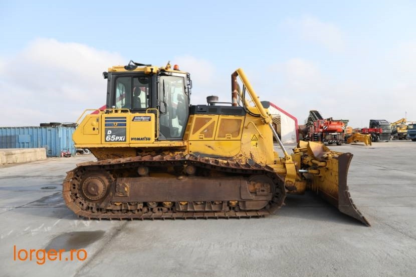 Komatsu D 65 PX-18 - بلدوزر: صورة 2 Komatsu D 65 PX-18 - بلدوزر: صورة 2