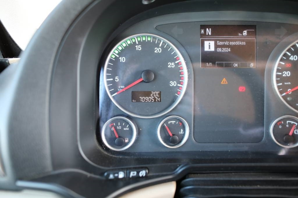 تأجير MAN TGX 18.500 4x2 LLS + Trailer Vega 3 axel lowbed MAN TGX 18.500 4x2 LLS + Trailer Vega 3 axel lowbed: صورة 22 تأجير MAN TGX 18.500 4x2 LLS + Trailer Vega 3 axel lowbed MAN TGX 18.500 4x2 LLS + Trailer Vega 3 axel lowbed: صورة 22