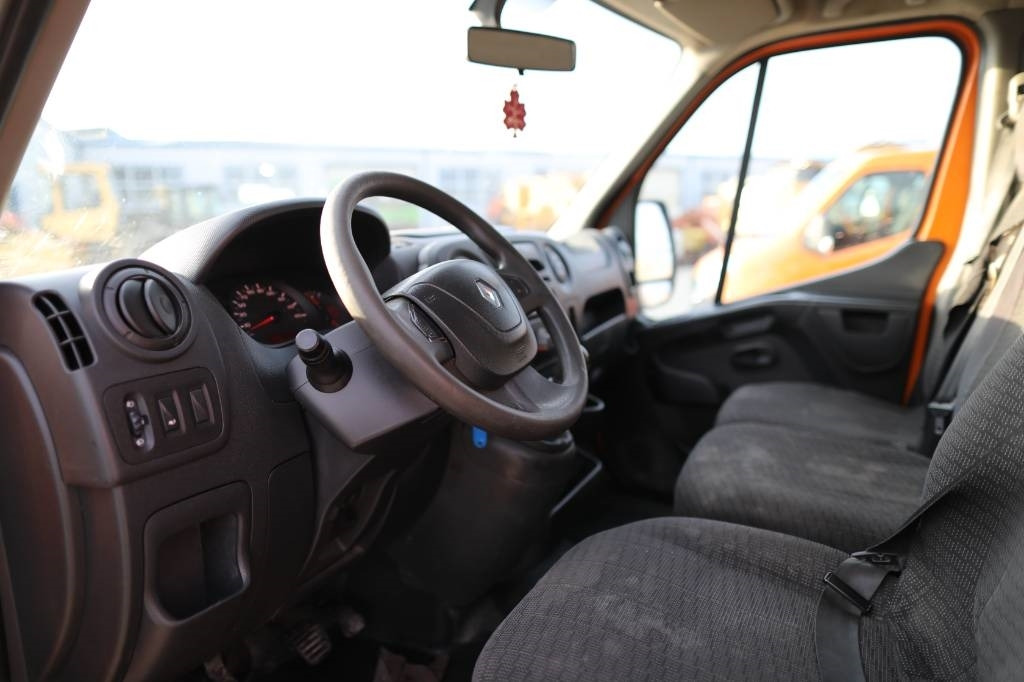شاحنة بصندوق مغلق Renault Master III: صورة 12