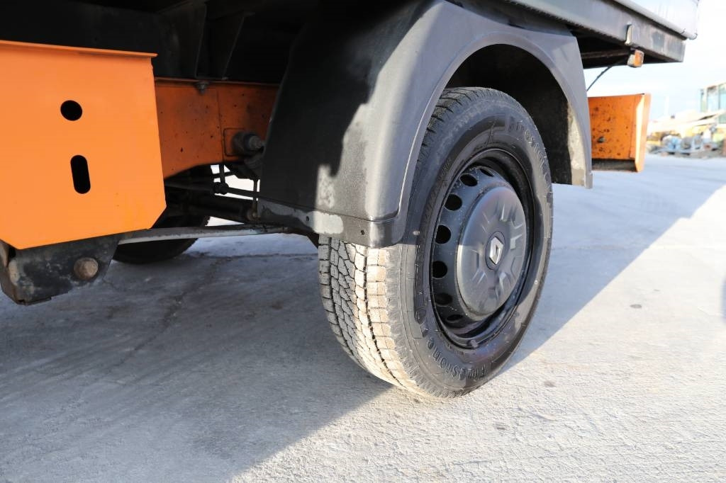 شاحنة بصندوق مغلق Renault Master III: صورة 11