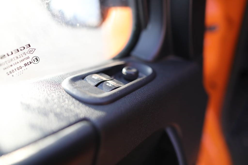 شاحنة بصندوق مغلق Renault Master III: صورة 13