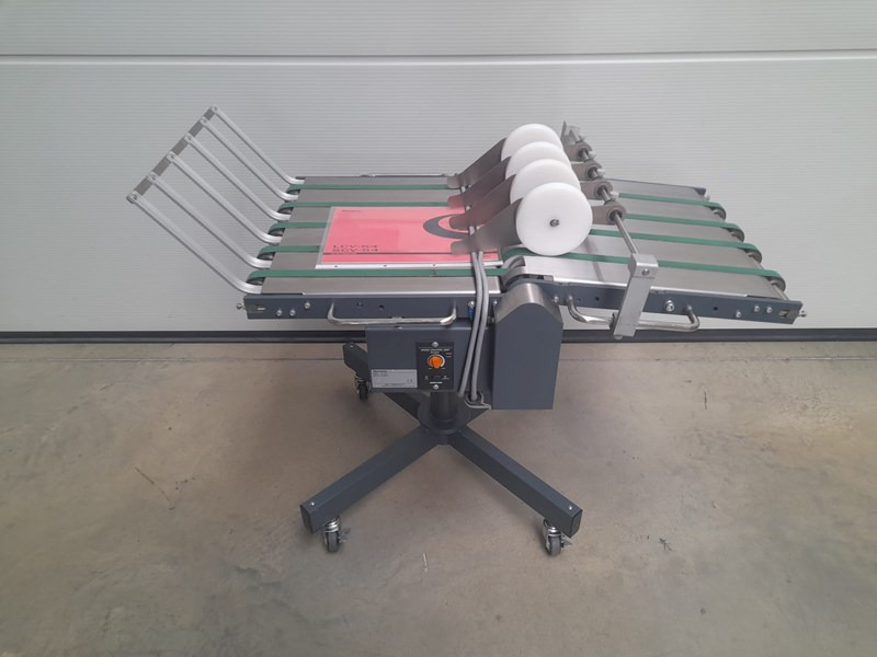 Horizon LCV-54 - آلة الطي: صورة 1 Horizon LCV-54 - آلة الطي: صورة 1