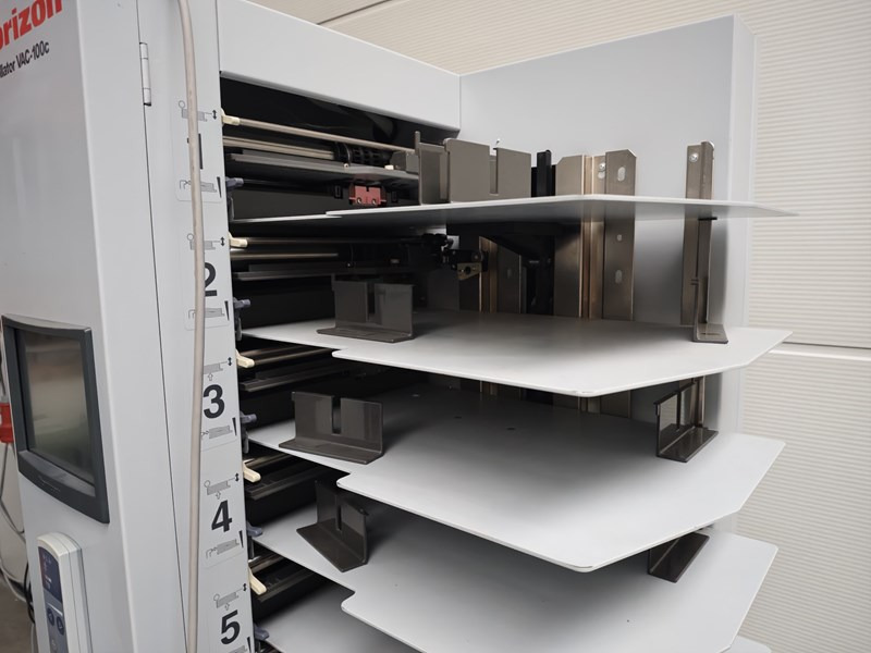 Horizon VAC-100 c | collator | 10 stations | 2008 | 33.2 mio - آلات الطباعة: صورة 4 Horizon VAC-100 c | collator | 10 stations | 2008 | 33.2 mio - آلات الطباعة: صورة 4