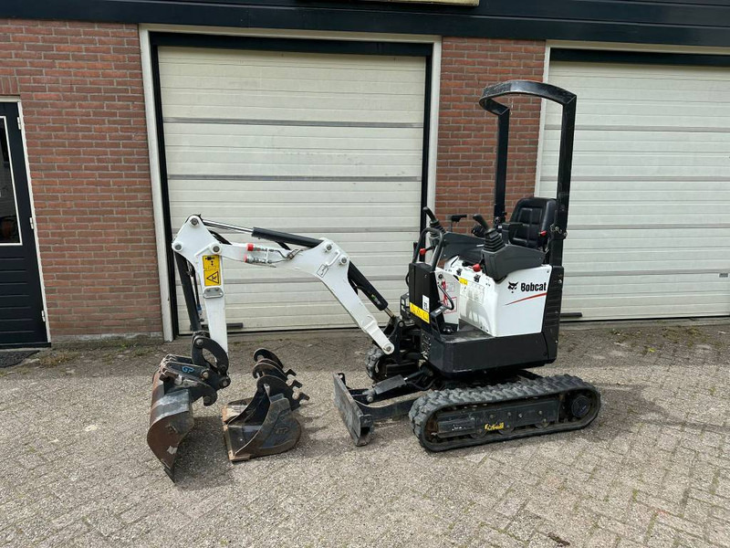 Bobcat E 10z - حفار صغير: صورة 1 Bobcat E 10z - حفار صغير: صورة 1