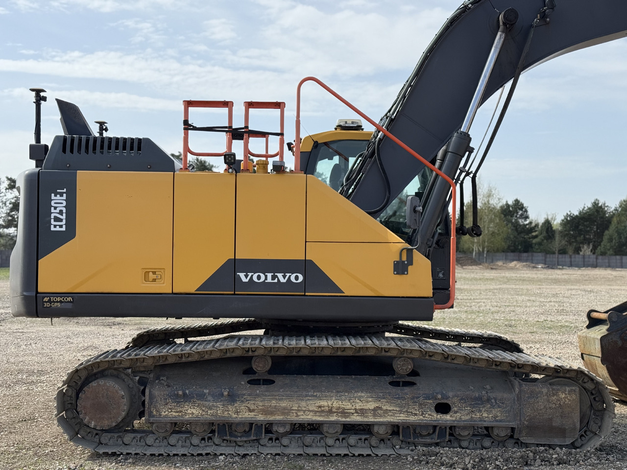 حفار زاحف Volvo EC 250 EL: صورة 8