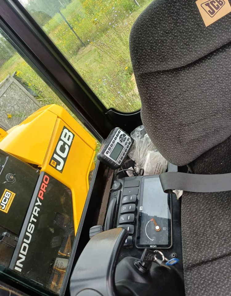 JCB 19C-1 - حفار زاحف: صورة 5 JCB 19C-1 - حفار زاحف: صورة 5