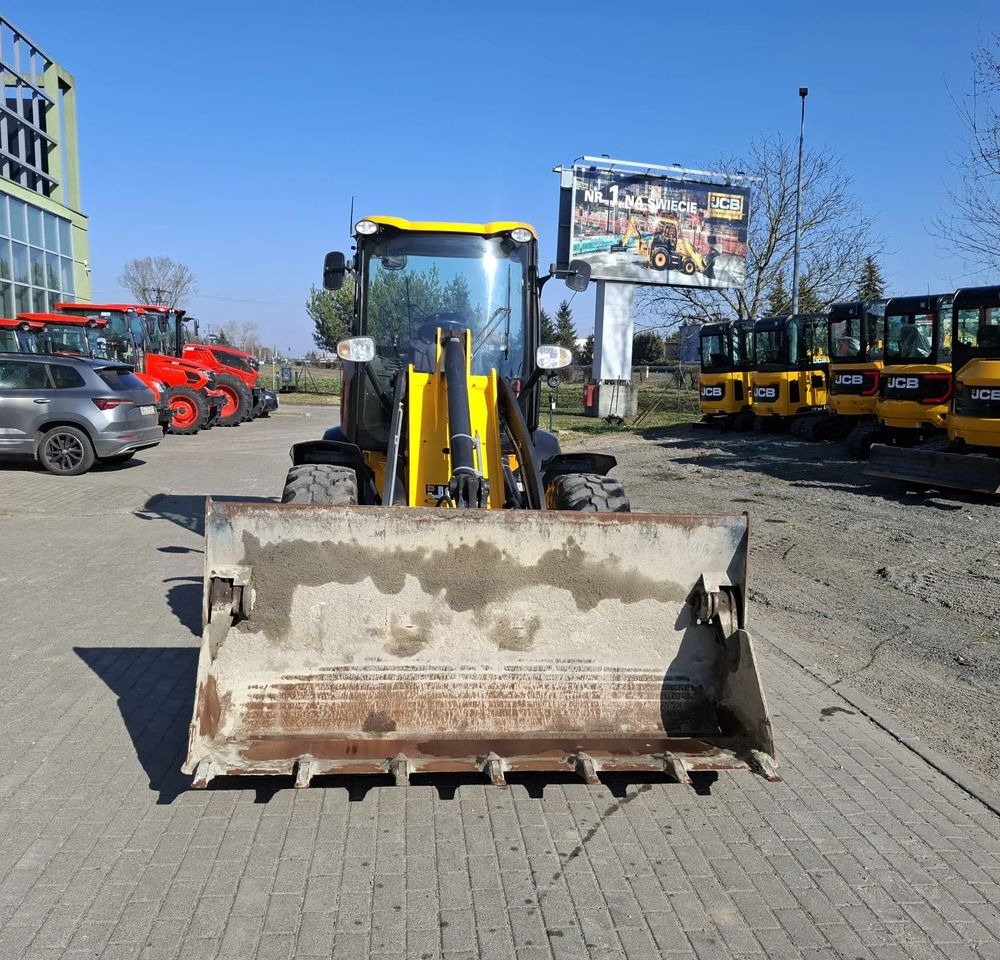 JCB 409 - حفار ذو عجلات: صورة 2 JCB 409 - حفار ذو عجلات: صورة 2