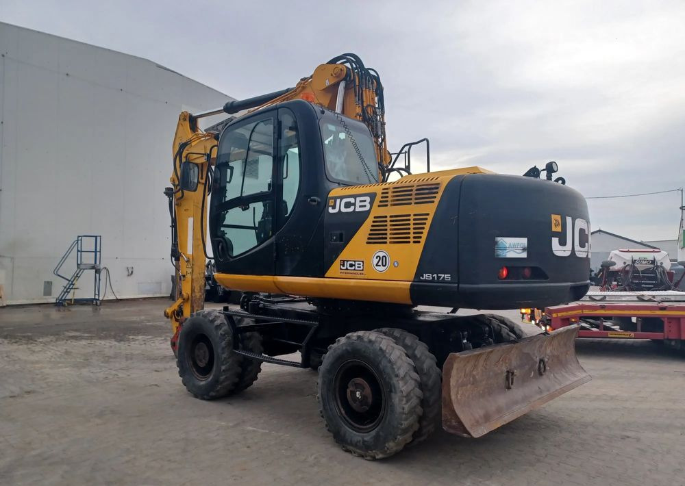 JCB JS175W - حفار ذو عجلات: صورة 4 JCB JS175W - حفار ذو عجلات: صورة 4