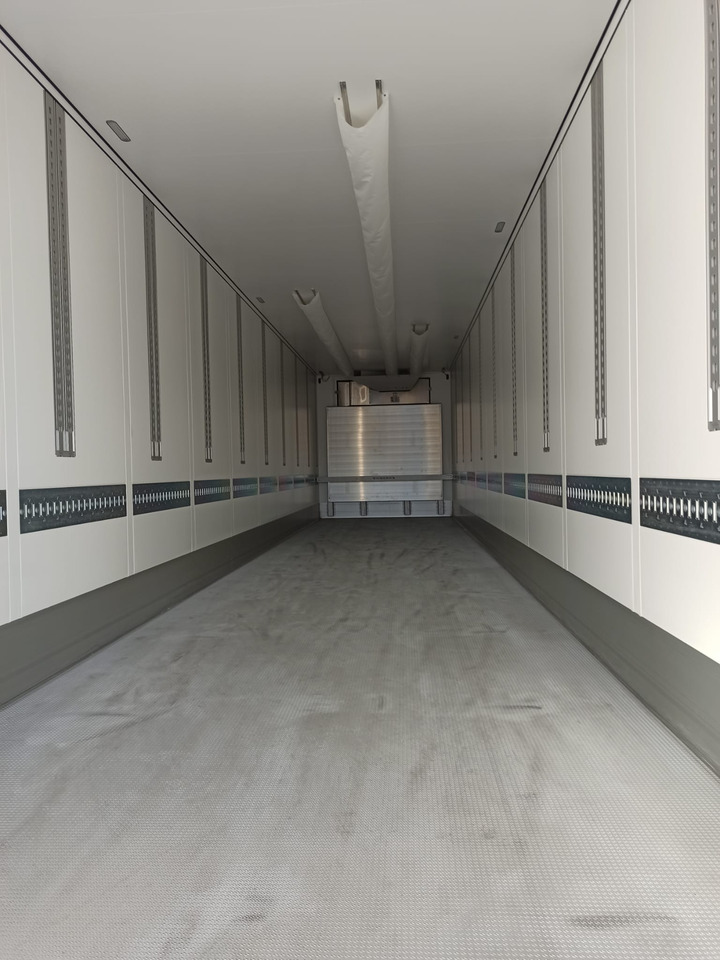 SCHMITZ CARGOBULL ThermoKing SKO 24/L - 13.4 FP COOL V7 FP 60 SMART - نصف مقطورة للتبريد: صورة 5 SCHMITZ CARGOBULL ThermoKing SKO 24/L - 13.4 FP COOL V7 FP 60 SMART - نصف مقطورة للتبريد: صورة 5